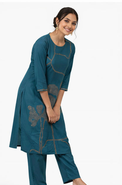 Women printed Regular Kurta with Palazzos-Teal Blue