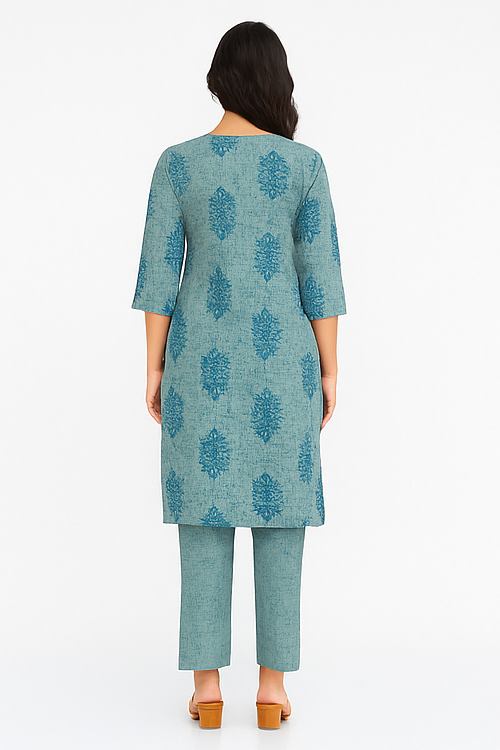 Tejasvi Teal Embroidered Kurta